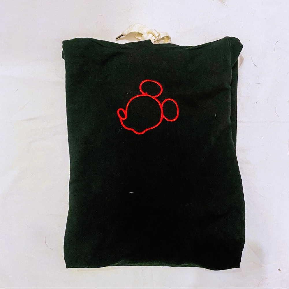 Black high-low Hooded Mickey Mouse pullover